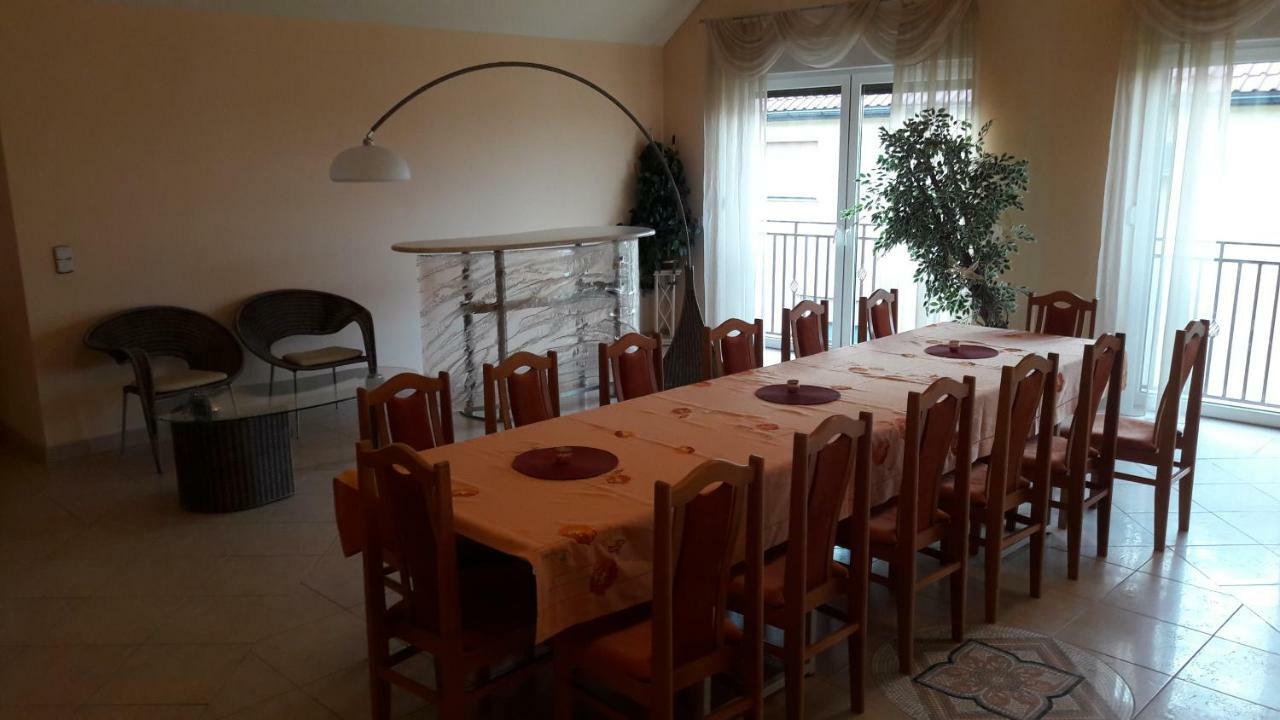 Villa Paradiso Wrocław Extérieur photo